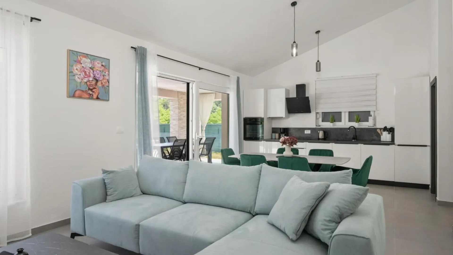 Three Bedroom Villa With Swimming Pool location